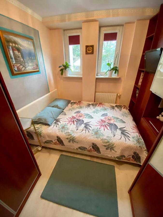 Warsaw Garden Apartment 70M2 Екстериор снимка