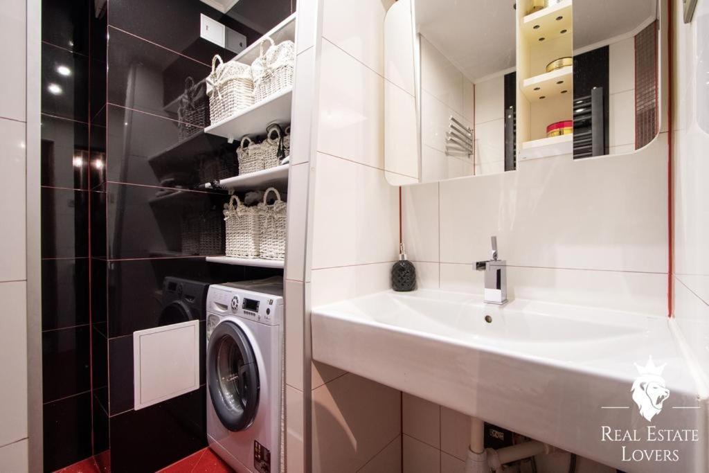 Warsaw Garden Apartment 70M2 Екстериор снимка